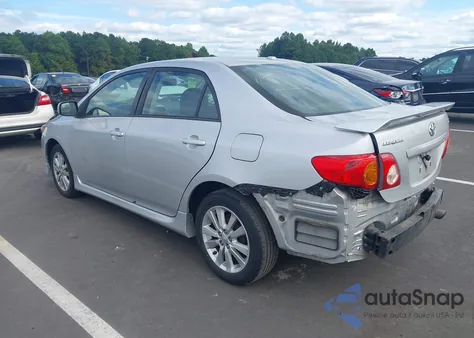 2010 Toyota Corolla S z USA, uszkodzony, nr VIN 2T1BU4EE4AC469804